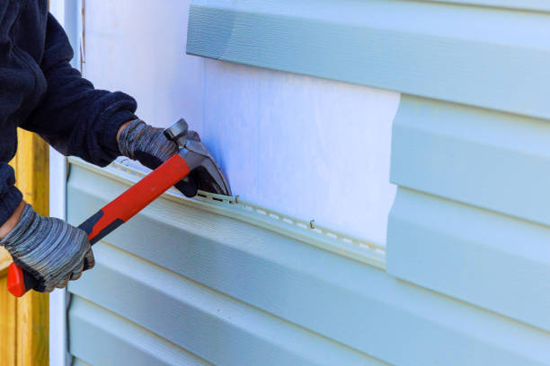 Reliable Siding Repair contractor in Wilson's Mills, NC by Creative Siding